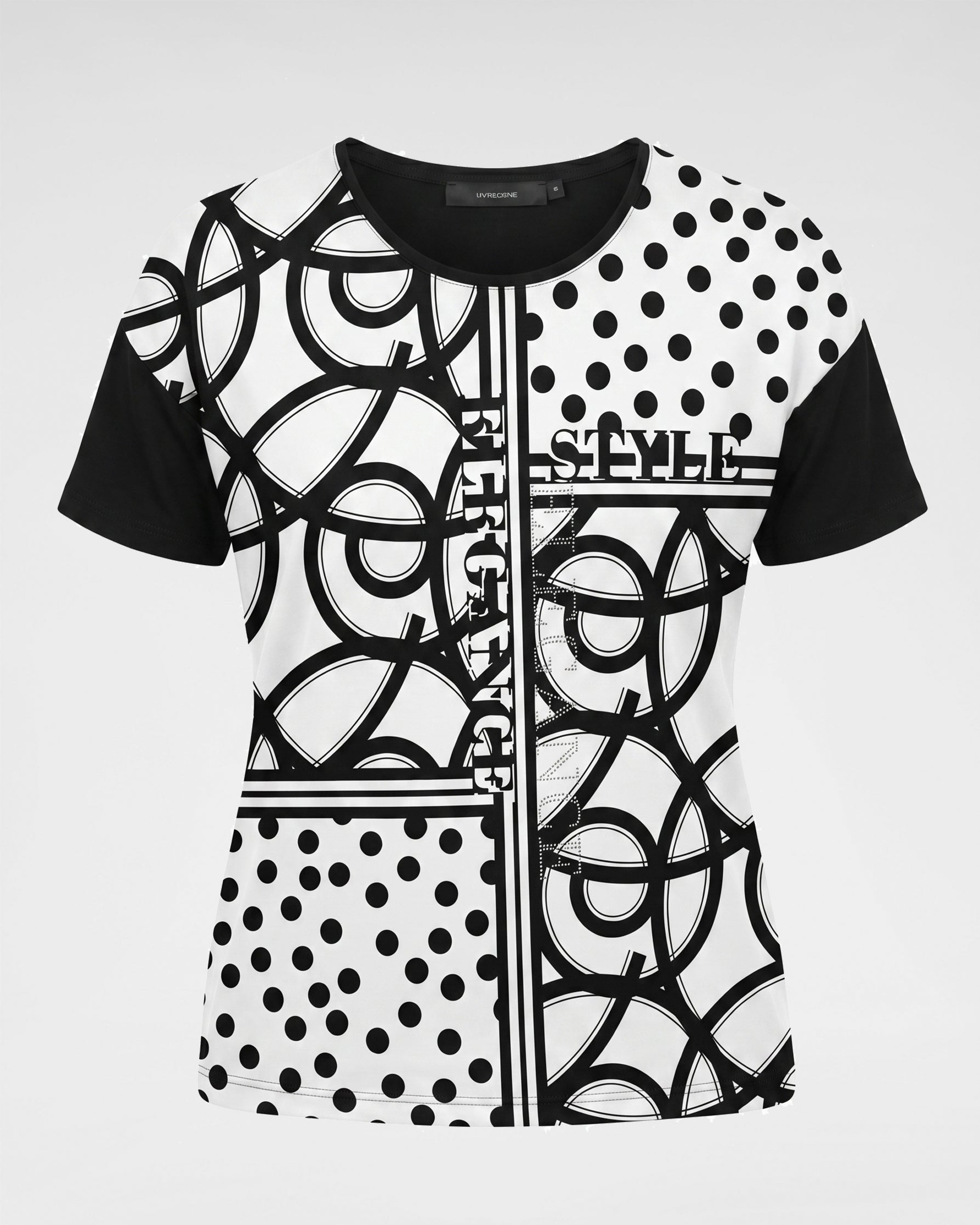 Halbarm Shirt im exklusiven Schwarz-Weiß Mustermix – „Style & Elegance“