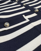 Maritime Strickjacke Navy/Weiß – Hochwertige Strickjacke mit maritimen Knöpfen