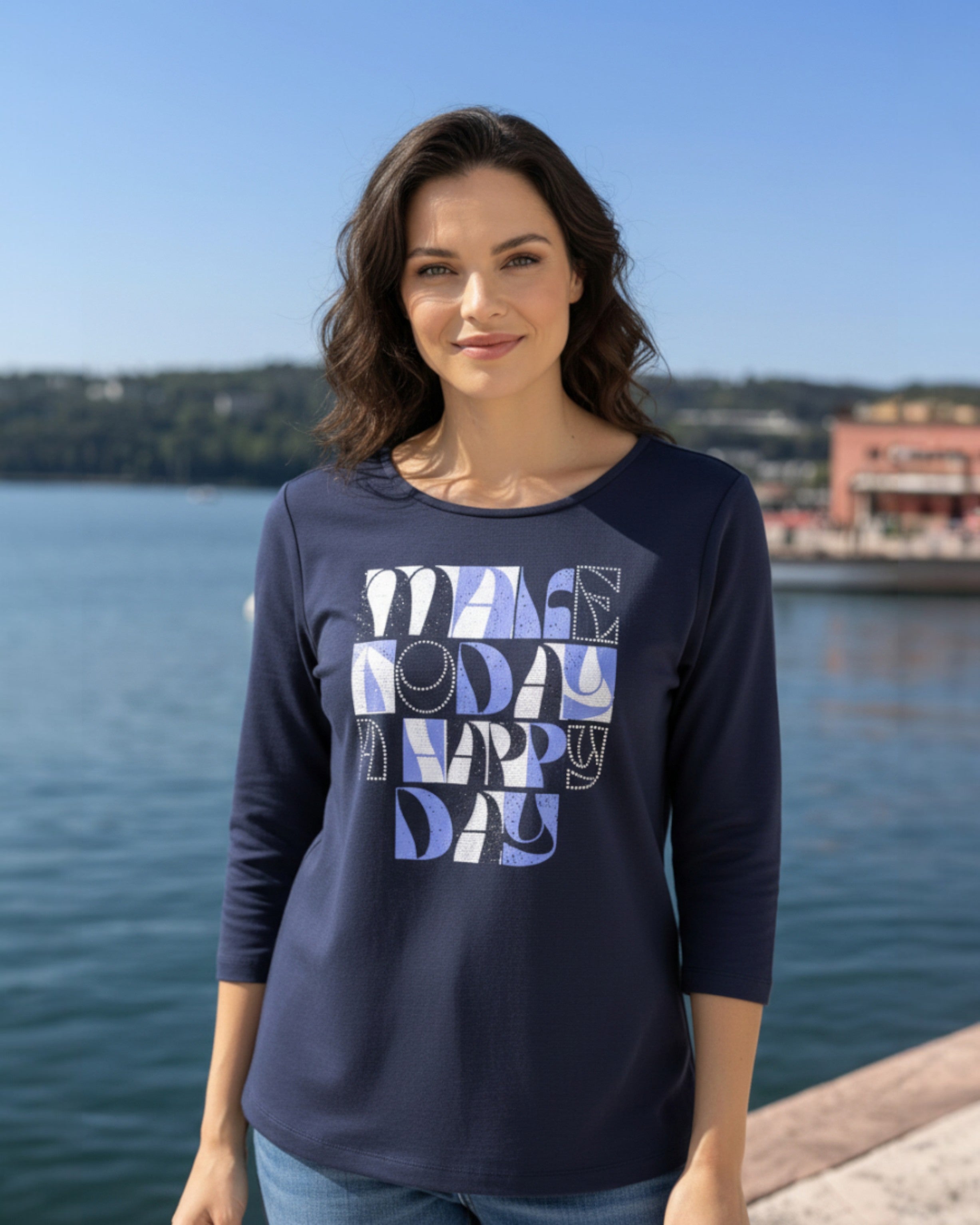 Damen Sweatshirt mit 3/4-Arm – Modernes Statement-Design