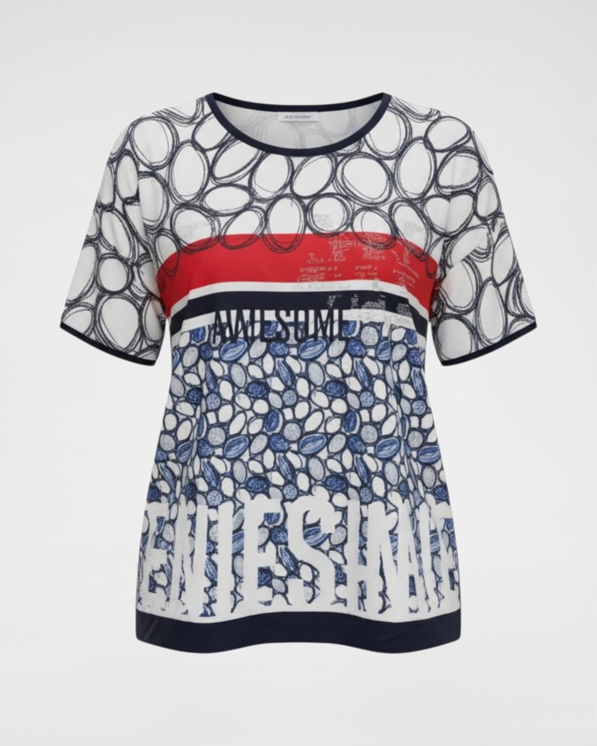 Modernes Statement-Shirt mit einzigartigem Muster – ein echter Blickfang für deinen Look!