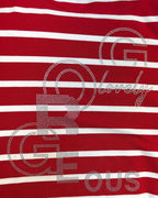Rotes T-Shirt mit Streifen & Print – Modern, bequem & vielseitig
