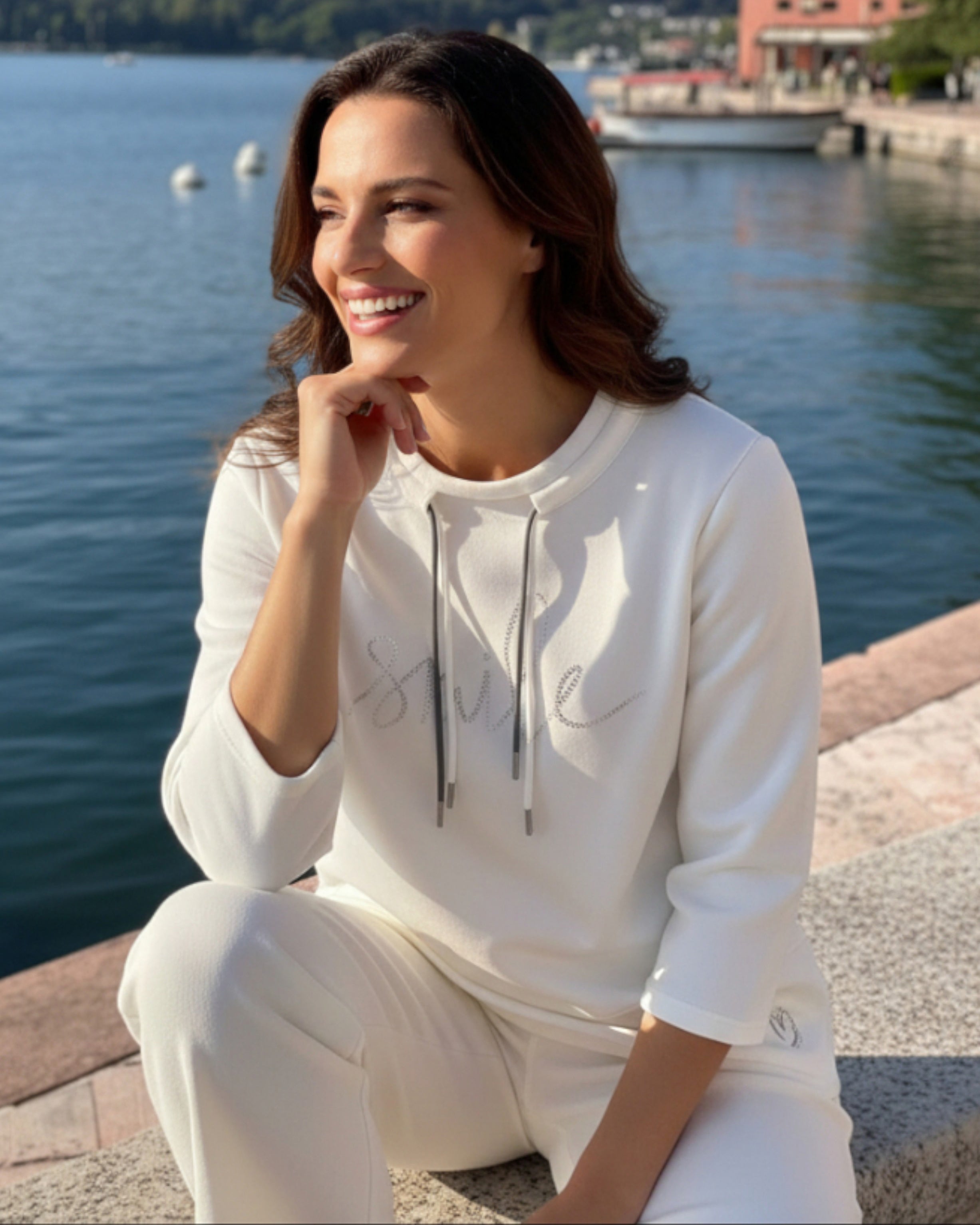 Sweatshirt 3/4 Arm „Smile“ mit Glitzer-Detail – feminin & stylisch