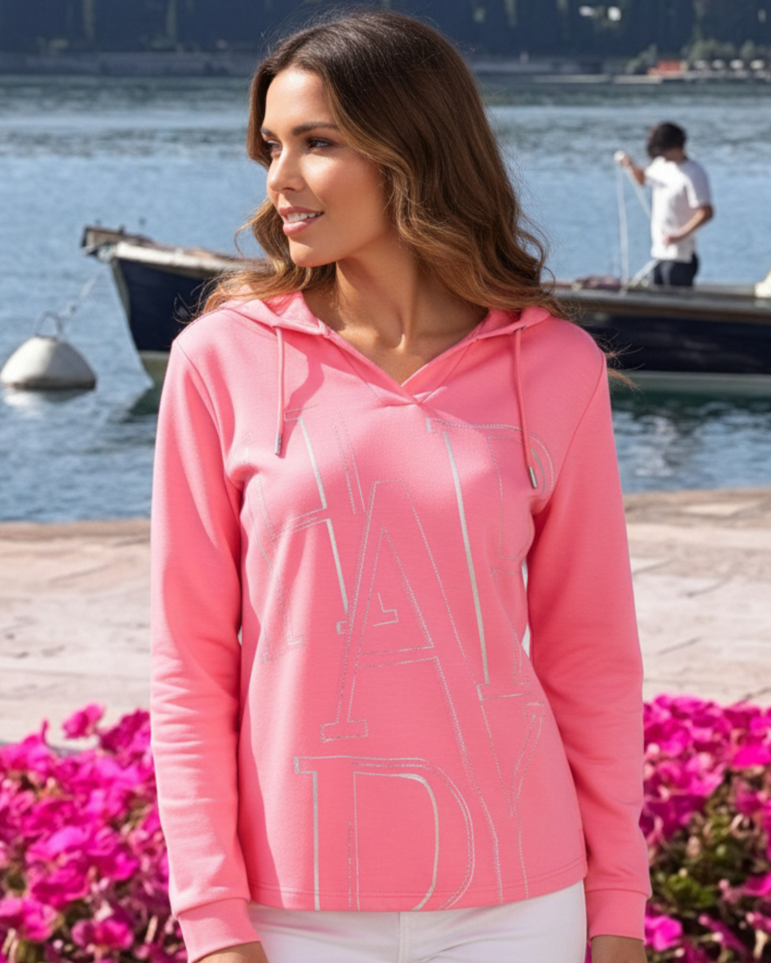 Hoodie mit Silverprint & Strass – leichter Übergangssweater