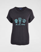 Shirt „The Sea Is Calling“ – Sommer, Stil & Meeresliebe