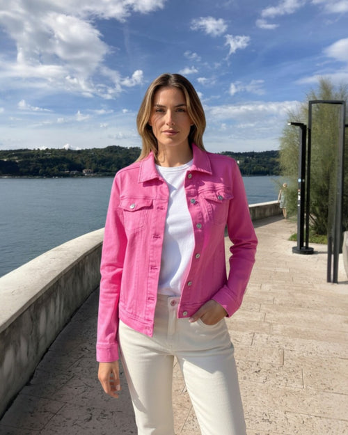 Jeansjacke – Garment Dyed mit praktischen Taschen