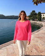 Super flauschiger Statement Übergangspullover in strahlendem pink