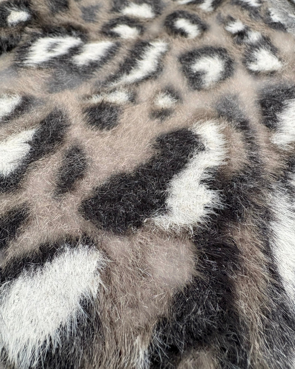 Federhaar Strickjacke