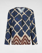 Elegante Muster-Bluse mit V-Ausschnitt
